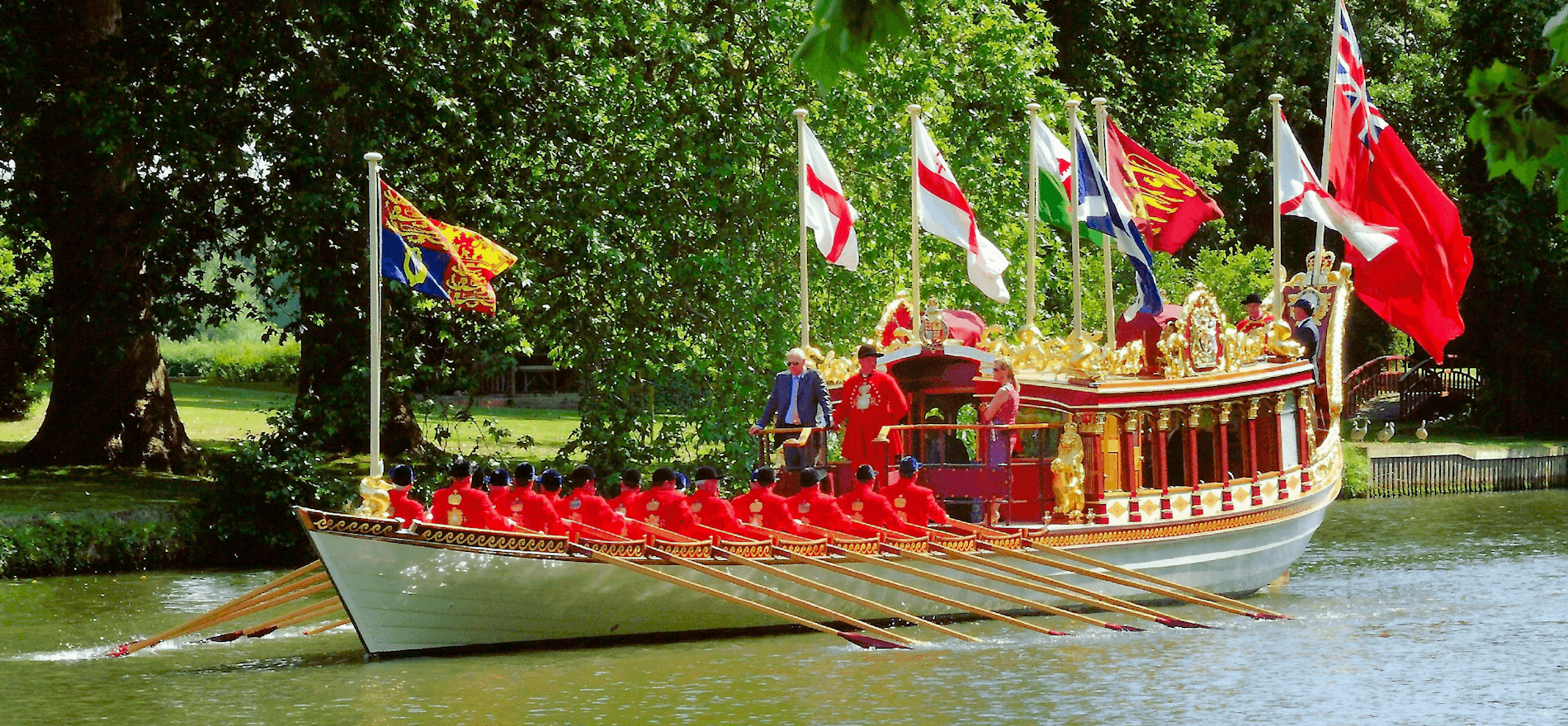 Gloriana Coronation Row Fully Dressed 2013