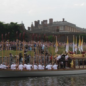 Casting off at Hampton Court Palace