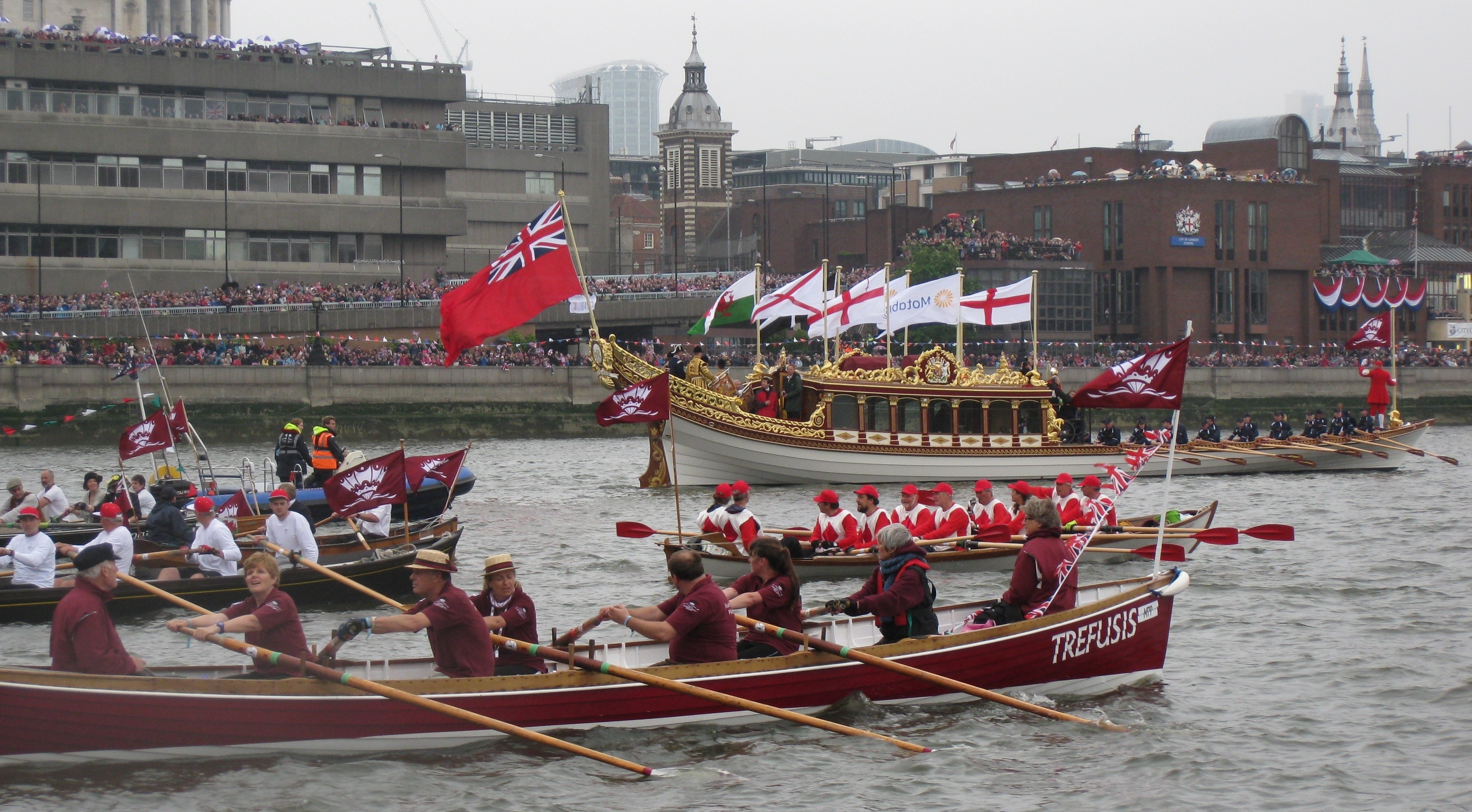 The City of London looks on