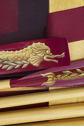 Gloriana serpent design on blades