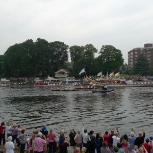 Kingston Rowing Club crowds