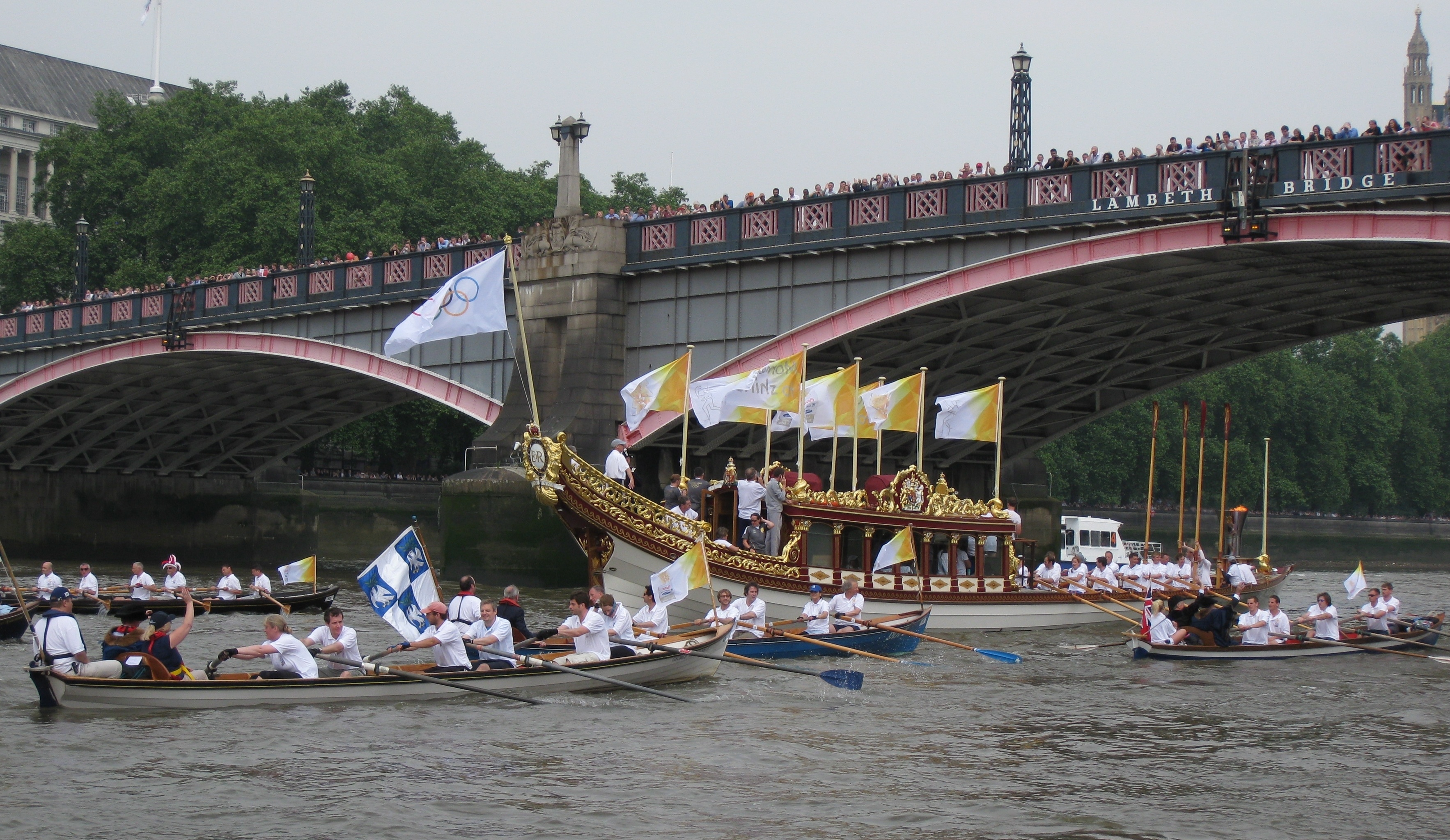 Lambeth Bridge