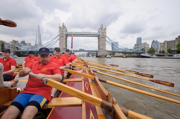 Chris Cully, Rower