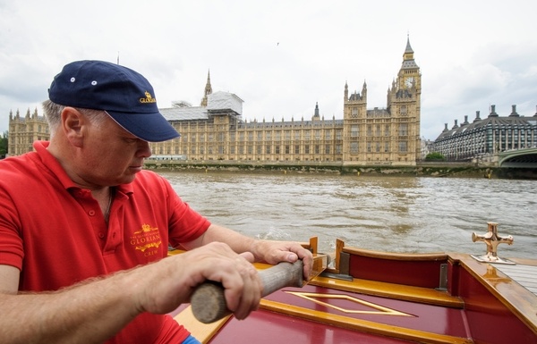 Chris Cully, Rower